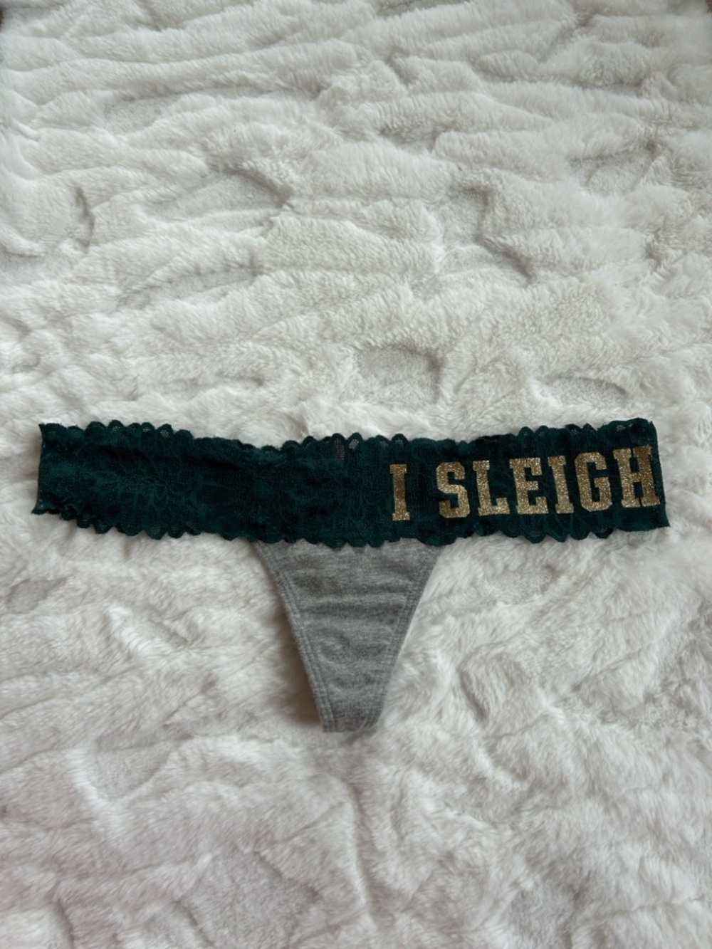 PINK Victoria’s Secret “ I Sleigh “ Low Rise Thong Panty